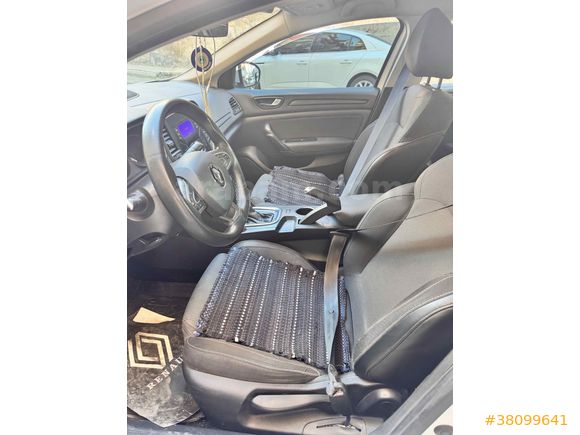 Sahibinden Renault Megane 1.5 Blue DCI Joy 2020 Model 