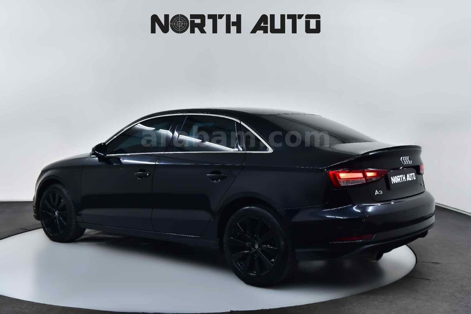 Galeriden Audi A3 Sedan 1.6 TDI Dynamic 2017 Model İstanbul 193.000 km Siyah 3