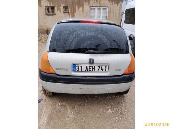 Sahibinden Renault Clio 1.4 RTA 2000 Model