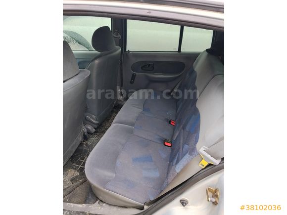 Sahibinden Renault Clio 1.4 RTA 2000 Model