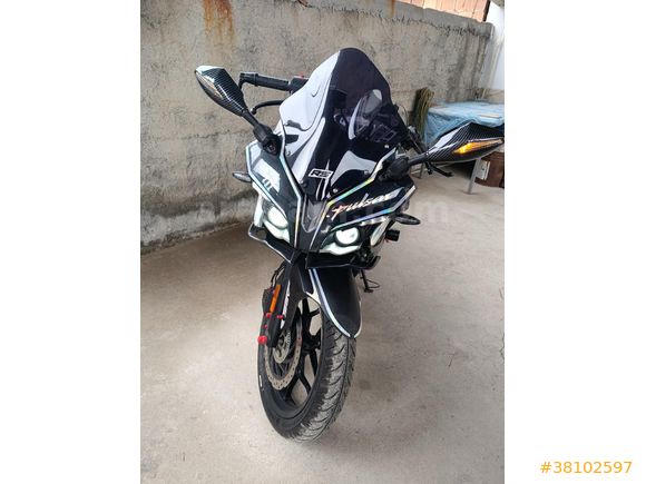 Sahibinden Bajaj Pulsar 200 RS