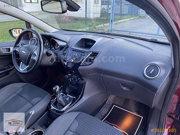 İS CAR 157.000KM+DEĞİŞENSİZ+TİTANİUM+BAKIMLI+LANSMAN RENK!!