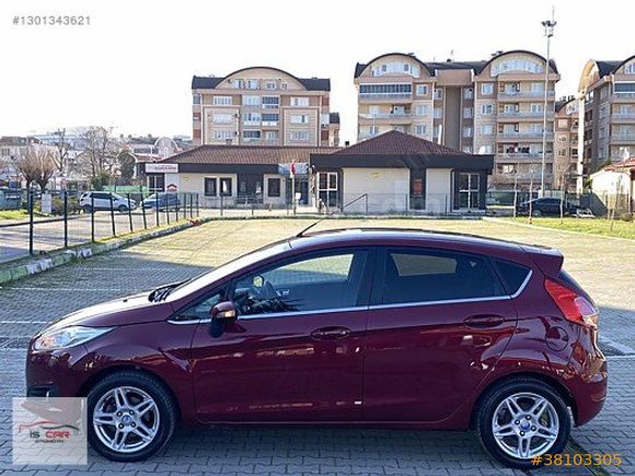 İS CAR 157.000KM+DEĞİŞENSİZ+TİTANİUM+BAKIMLI+LANSMAN RENK!!