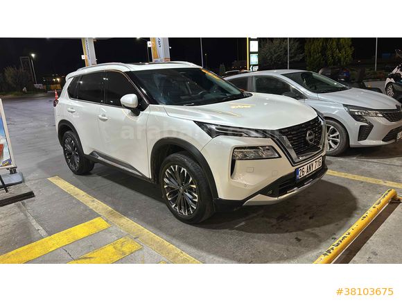 Sahibinden Trafiğe Nisan2025 çıkışlı X-Trail 1.5 DIG-T Platinum Premium 