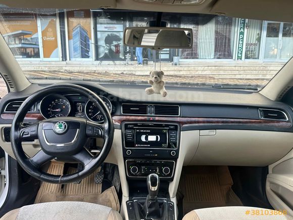 Sahibinden Skoda SuperB 1.6 TDI Elegance 2012 Model 