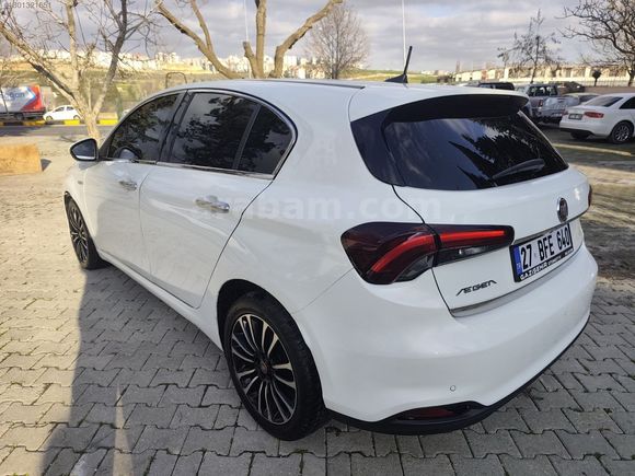 2021 MODEL ORJİNAL 52 BİN KİLOMETREDE EGEA 1.4 LOUNGE EN DOLUSU