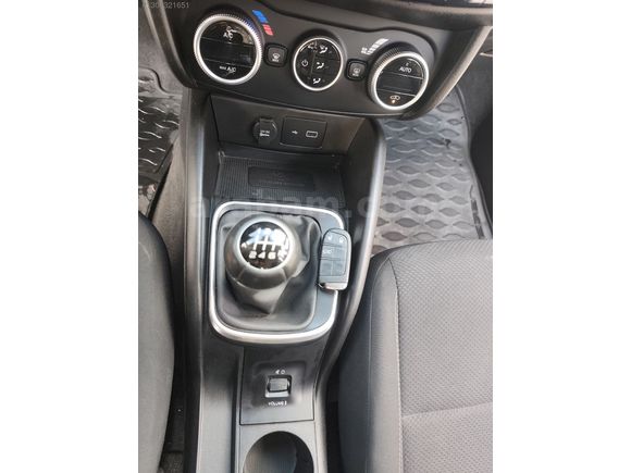 2021 MODEL ORJİNAL 52 BİN KİLOMETREDE EGEA 1.4 LOUNGE EN DOLUSU
