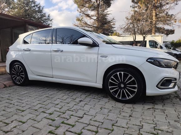 2021 MODEL ORJİNAL 52 BİN KİLOMETREDE EGEA 1.4 LOUNGE EN DOLUSU