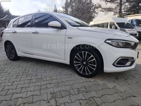 2021 MODEL ORJİNAL 52 BİN KİLOMETREDE EGEA 1.4 LOUNGE EN DOLUSU