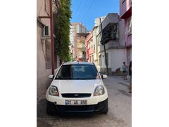Sahibinden Ford Fiesta 1.4 TDCi Comfort 2006 Model