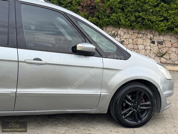 KURŞUN OTOMOTİVDEN 2013 MODEL GALAXY TAKAS KREDİ İMKANI
