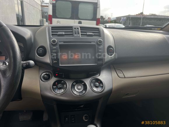 Sahibinden Toyota RAV4 2.0 Premium Plus 2012 Model Sakarya