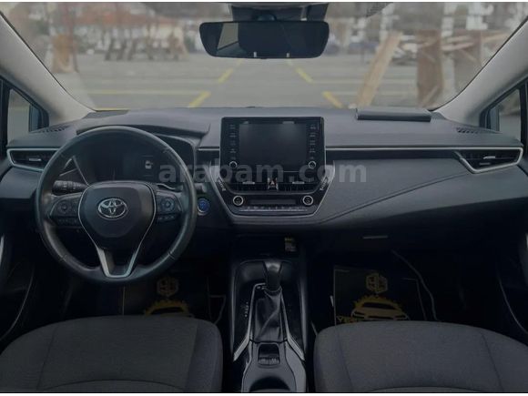 Sahibinden Toyota Corolla 1.8 Hybrid Dream 2021 Model 95000 km Yetkili servis bakımlı