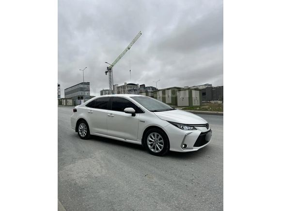 Sahibinden Toyota Corolla 1.8 Hybrid Dream 2021 Model 95000 km Yetkili servis bakımlı