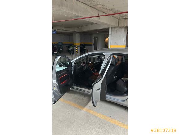 Sahibinden Renault Megane 1.3 TCe Icon 2025 Model 