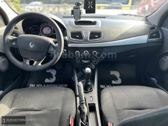 TAMAMINA KREDİ 2013 RENAULT MEGANE 1.5 DCİ JOY