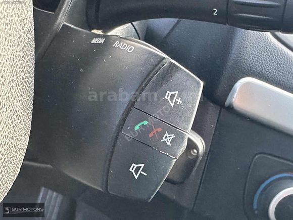 TAMAMINA KREDİ 2013 RENAULT MEGANE 1.5 DCİ JOY