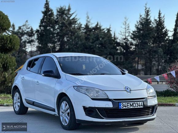 TAMAMINA KREDİ 2013 RENAULT MEGANE 1.5 DCİ JOY