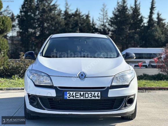 TAMAMINA KREDİ 2013 RENAULT MEGANE 1.5 DCİ JOY
