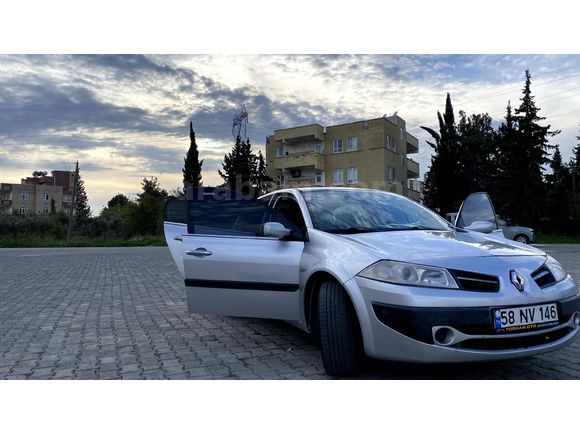 Sahibinden Renault Megane 1.5 dCi Authentique 2009 Model