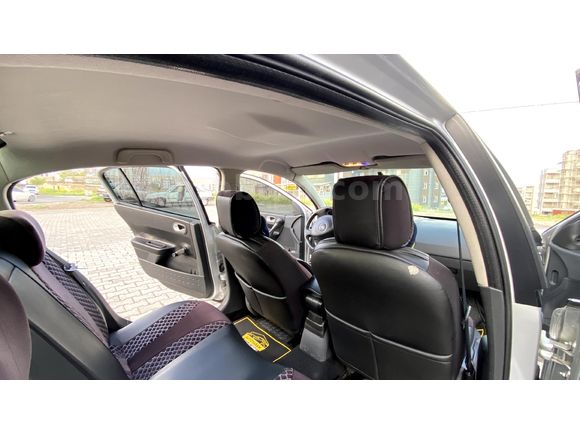 Sahibinden Renault Megane 1.5 dCi Authentique 2009 Model