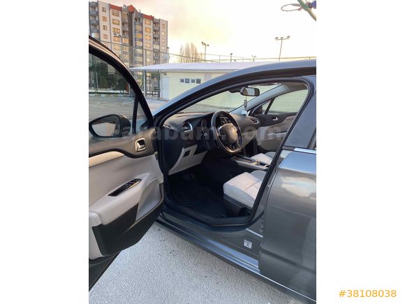 Sahibinden Citroen C4 1.6 e-HDi Confort 2014 Model 