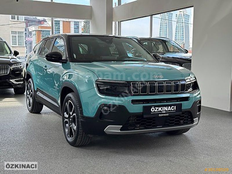 Galeriden Jeep Avenger Hybrid 1.2 Summit 2024 Model İstanbul