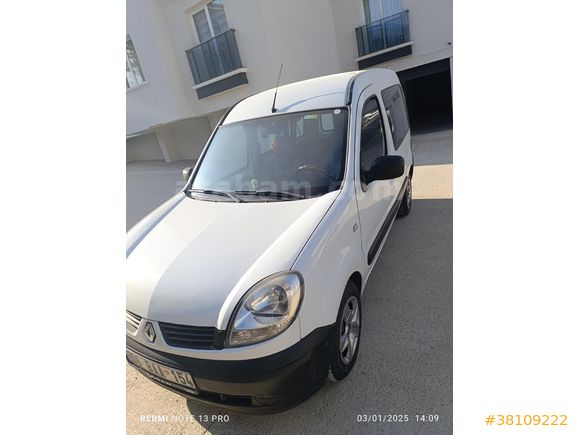 Sahibinden Renault Kangoo Express 1.5 dCi Confort 2012 Model  296.000 km Beyaz