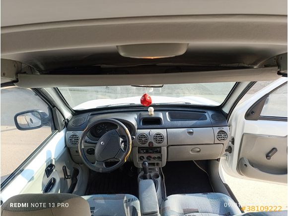 Sahibinden Renault Kangoo Express 1.5 dCi Confort 2012 Model  296.000 km Beyaz