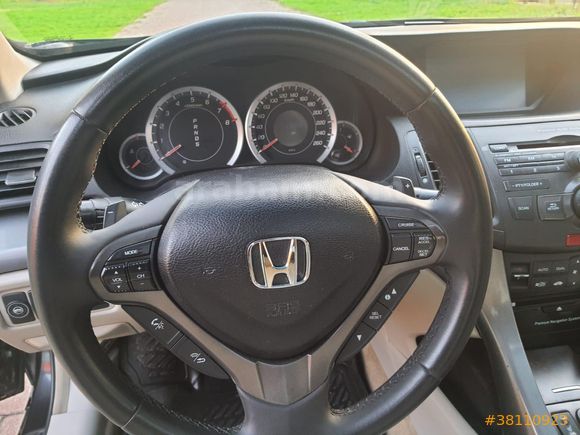 Sahibinden Honda Accord 2.0 Executive 2012 Model Bursa