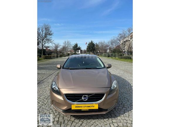 DEMAK OTOMOTİV'DEN-2013-VOLVO-V40-1.6D-PREMİUM-OTOMATİK-DÜŞÜK KM