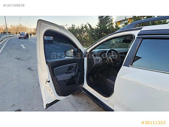 BKR AUTO DAN 19 BİNDE 2022 MODEL 4x4 DUSTER