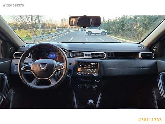 BKR AUTO DAN 19 BİNDE 2022 MODEL 4x4 DUSTER