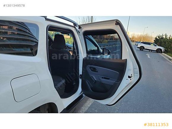 BKR AUTO DAN 19 BİNDE 2022 MODEL 4x4 DUSTER