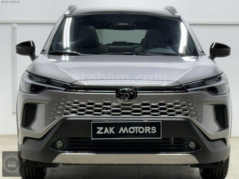 Yeni Toyota Corolla Cross 1.8 Hybrid Passion e-CVT k.kART 12 Tak