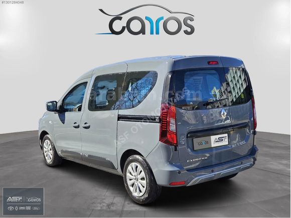 ASF Renault'tan %0 Faiz Fırsatıyla 2023 Renault Express!