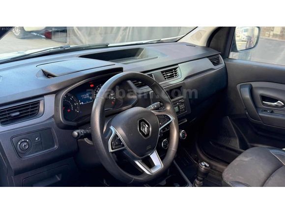 VEİS OTOMOTİV'DEN RENAULT EXPRESS VAN BOYASIZ %20 FATURALI