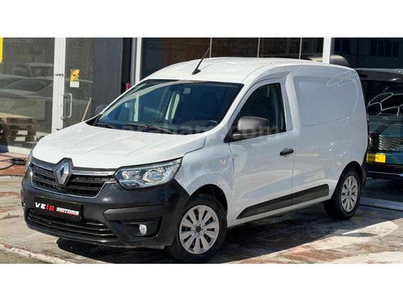 VEİS OTOMOTİV'DEN RENAULT EXPRESS VAN BOYASIZ %20 FATURALI