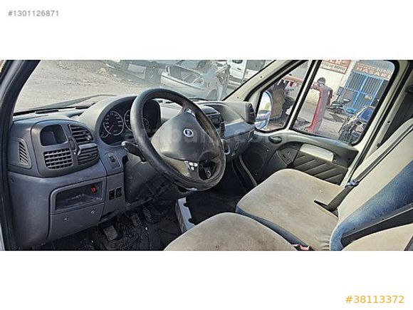 ENJEKTÖR HASARLI 2.8 TDİ ARAC ÇALISIR DURUMDA...139000 TL