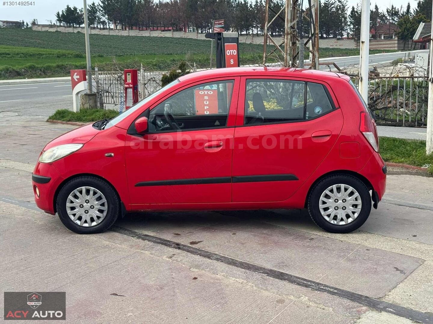 Galeriden Hyundai i10 1.1 Select 2009 Model İstanbul 118.000 km Kırmızı 5