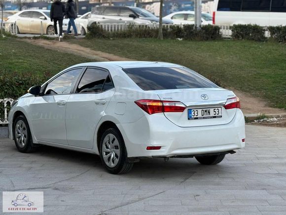 2015 TOYOTA COROLLA LPGLİ CAR PLAY GERİ GÖRÜŞ