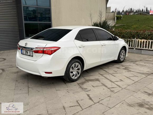 2015 TOYOTA COROLLA LPGLİ CAR PLAY GERİ GÖRÜŞ