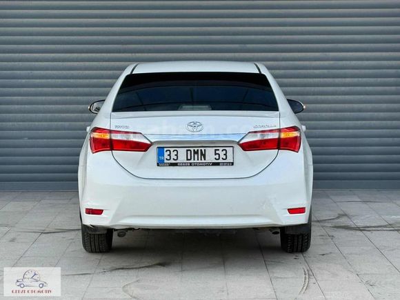 2015 TOYOTA COROLLA LPGLİ CAR PLAY GERİ GÖRÜŞ