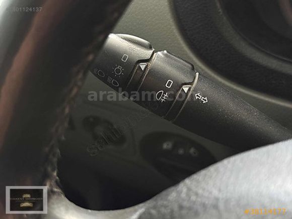 2009 RENAULT KANGOO 1.5 DCİ ÇİFT SÜRGÜ TEK AÇAR