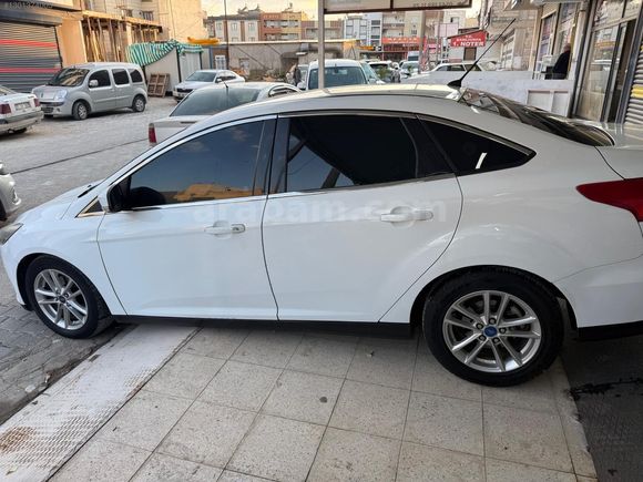 2016 MODEL 2017 ÇIKIŞLI FORD FOCUS 1.5 TDCİ TRENDİX OTOMATİK