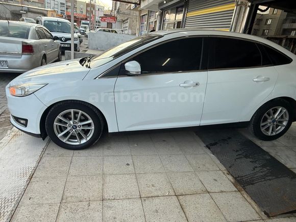 2016 MODEL 2017 ÇIKIŞLI FORD FOCUS 1.5 TDCİ TRENDİX OTOMATİK