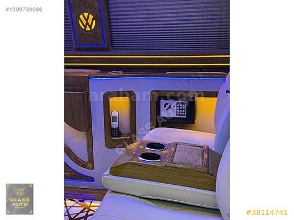 CLASS AUTO - 2016 VW VİP-K.ŞARJ-VAK.KAPI-ELTRKLİ MASA-ASANSÖR TV