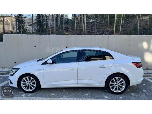 2017 RENAULT MEGANE 1.5BLUE DCİ 165.000KM OTOMATİK