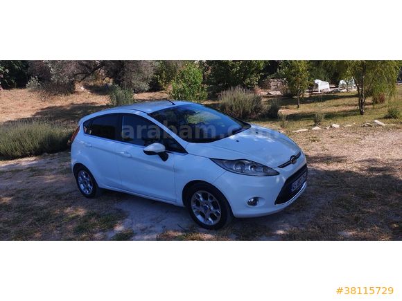 Sahibinden Ford Fiesta 1.4 TDCi Titanium 2012 Model