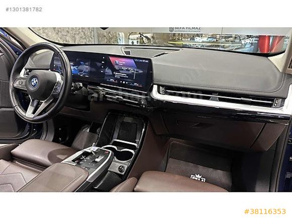 SEFA YILMAZ'DAN 2024 X1 eDRIVE20 XLINE BOYASIZ MOCHA DERI